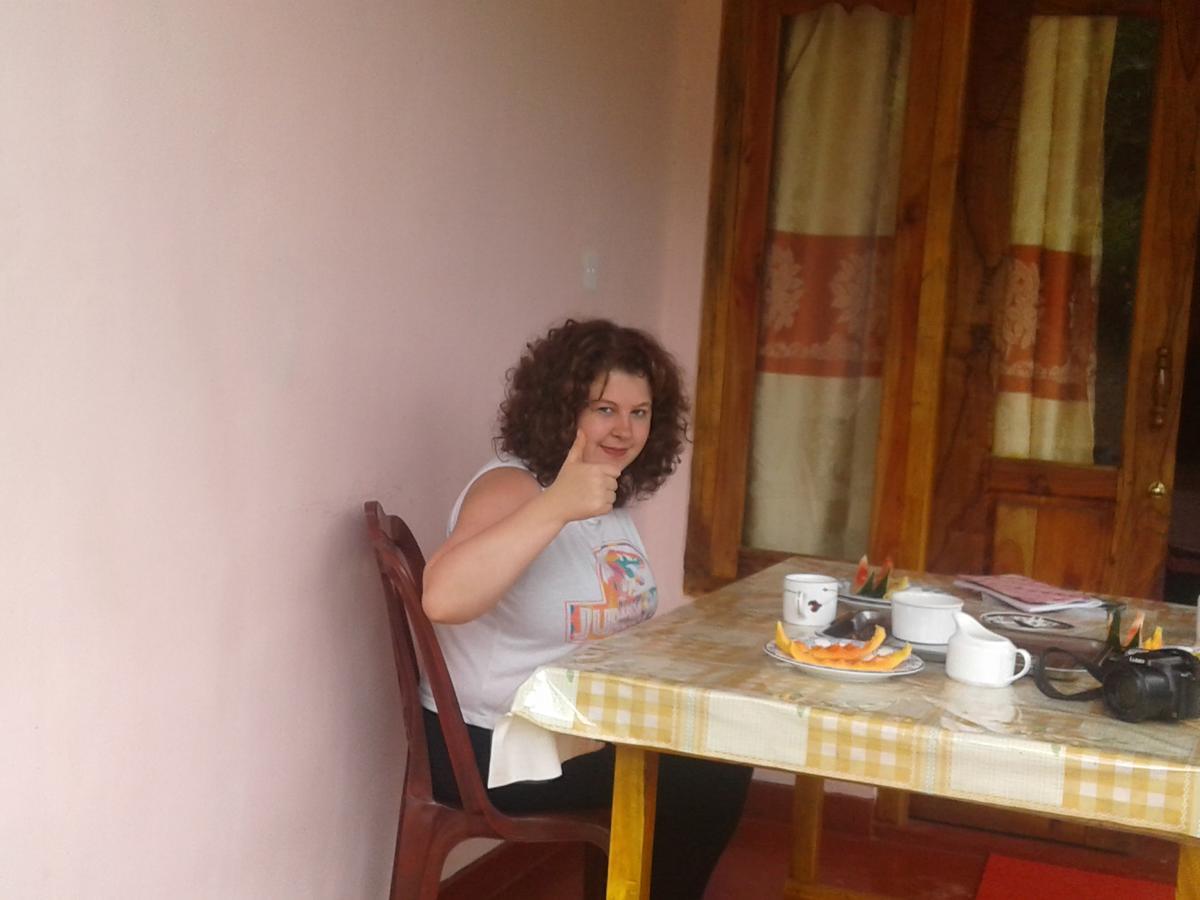 Yoho Nilmini Homestay Ella Kültér fotó